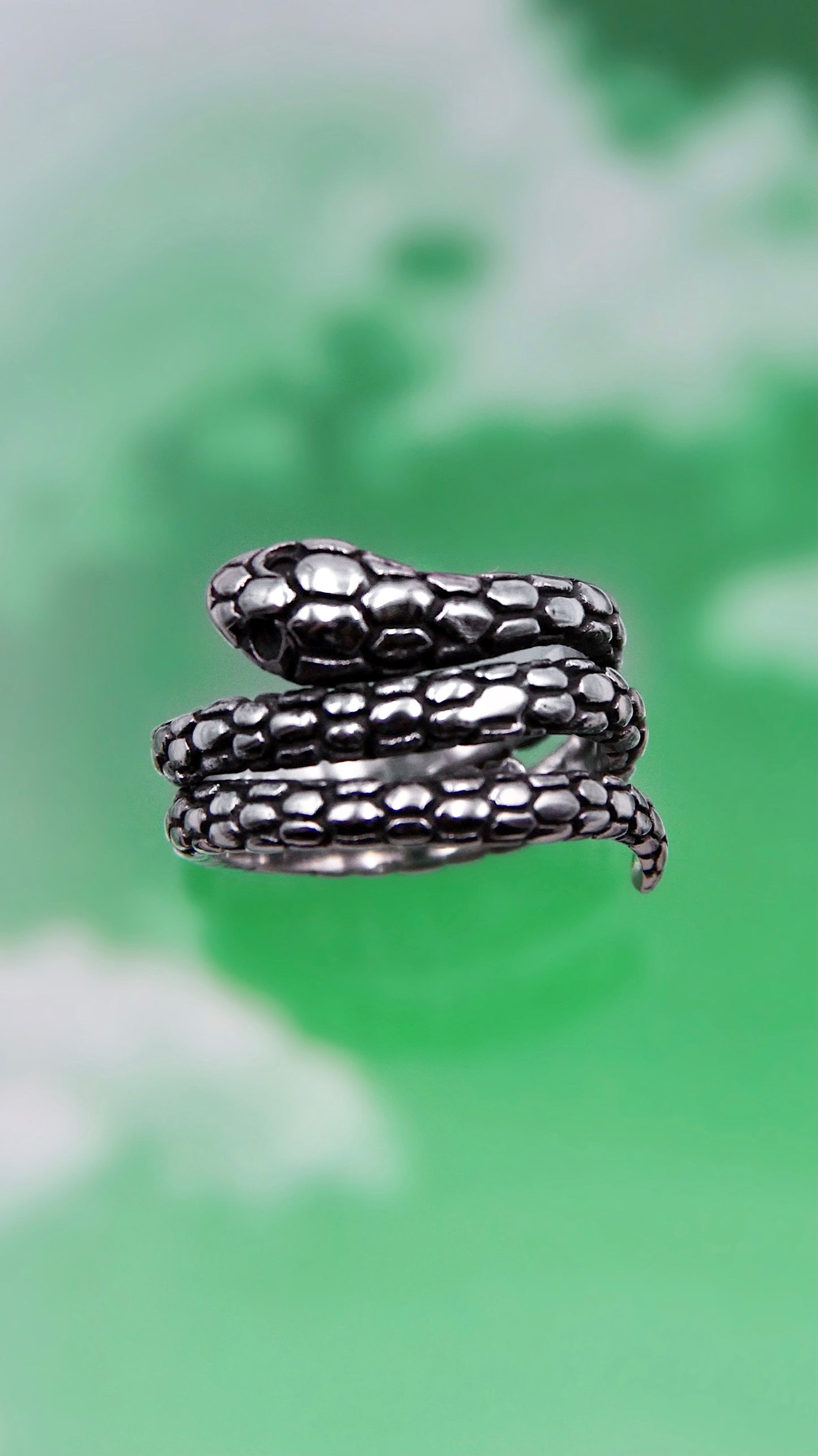 SLITHER SNAKE RING