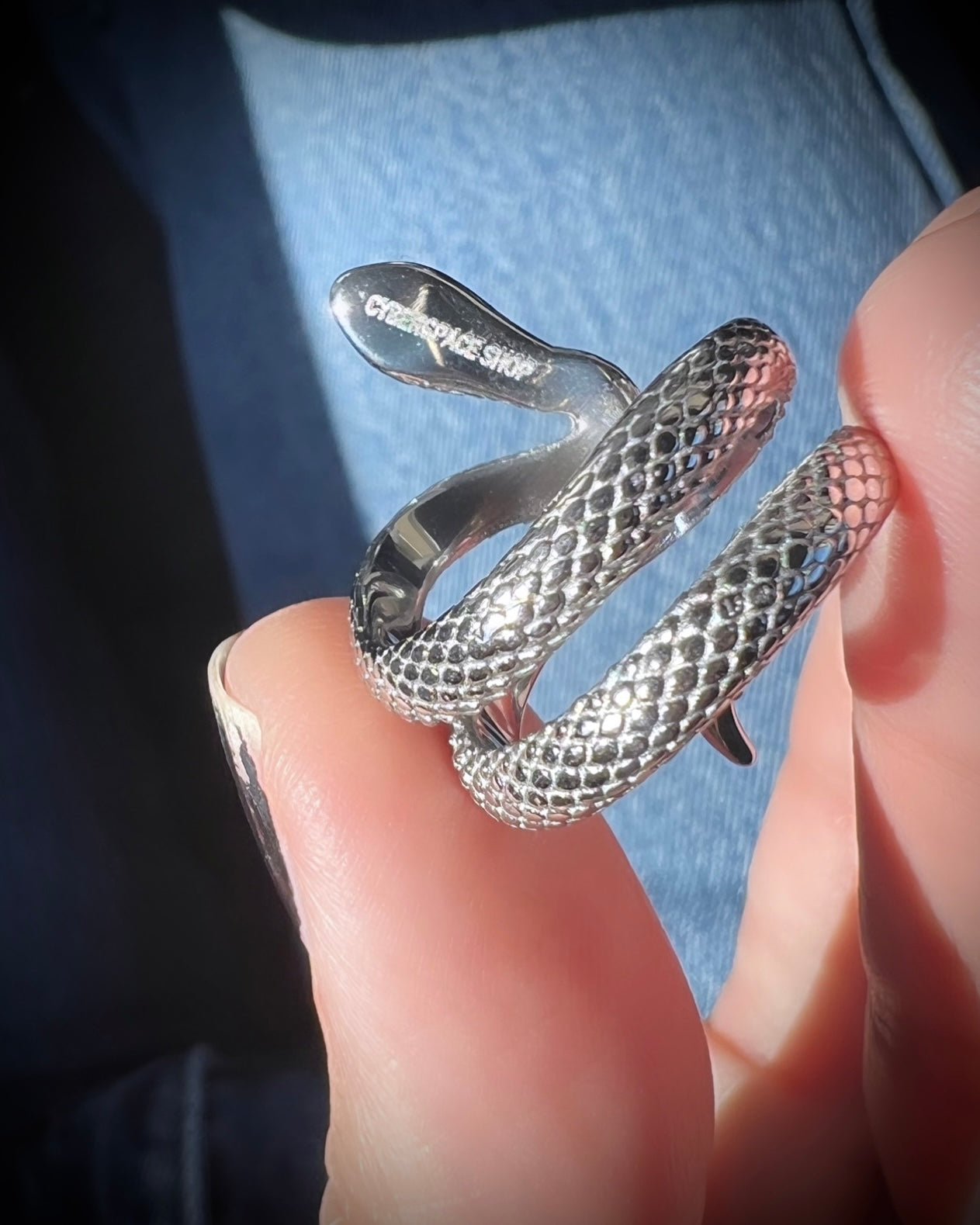 SNAKE EYES RING