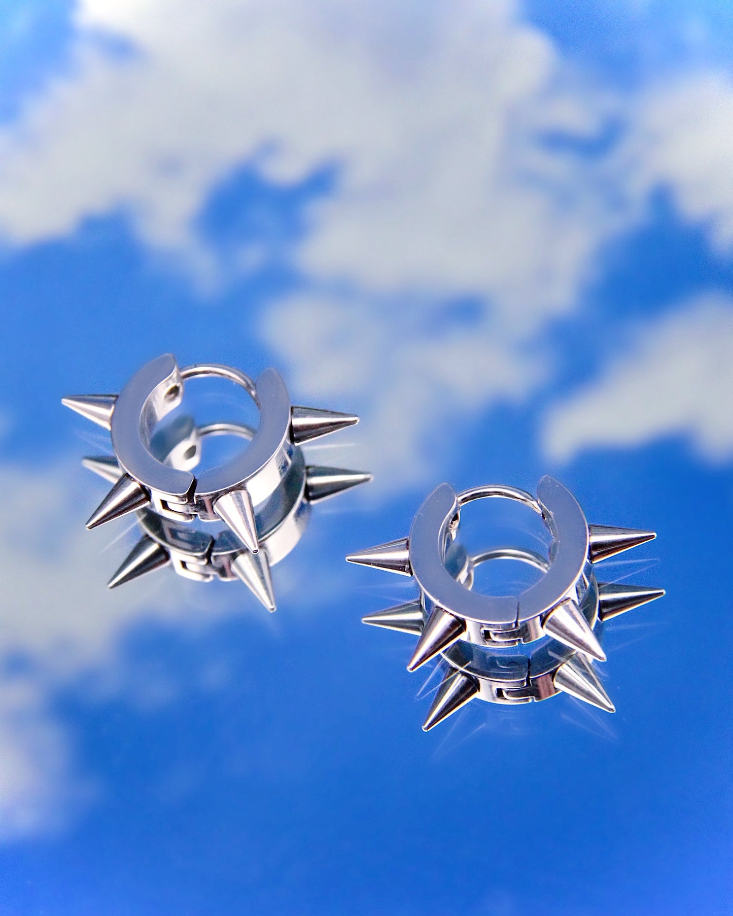 ULTIMATE SPIKE HOOPS
