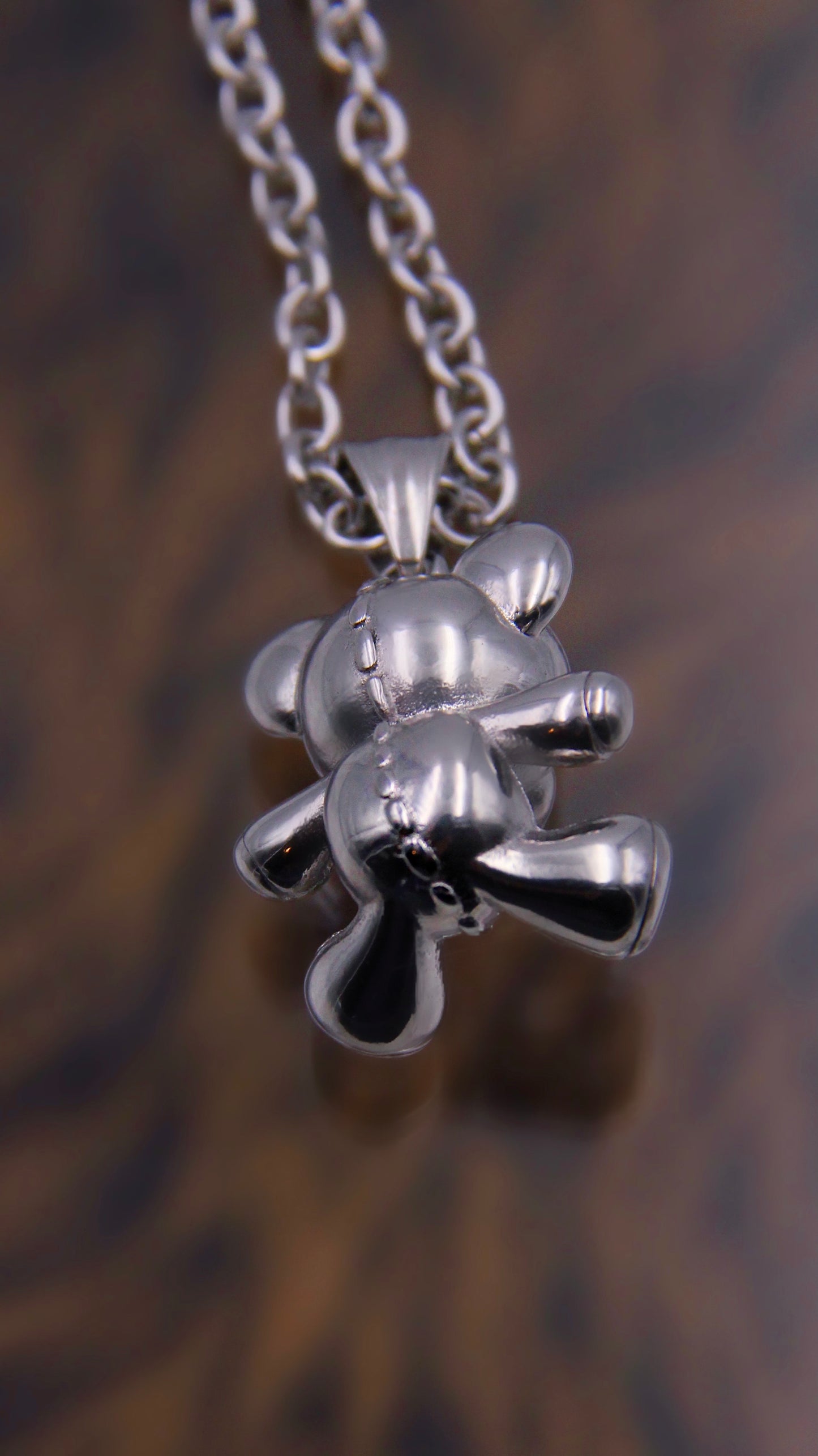 TEDDY BEAR NECKLACE