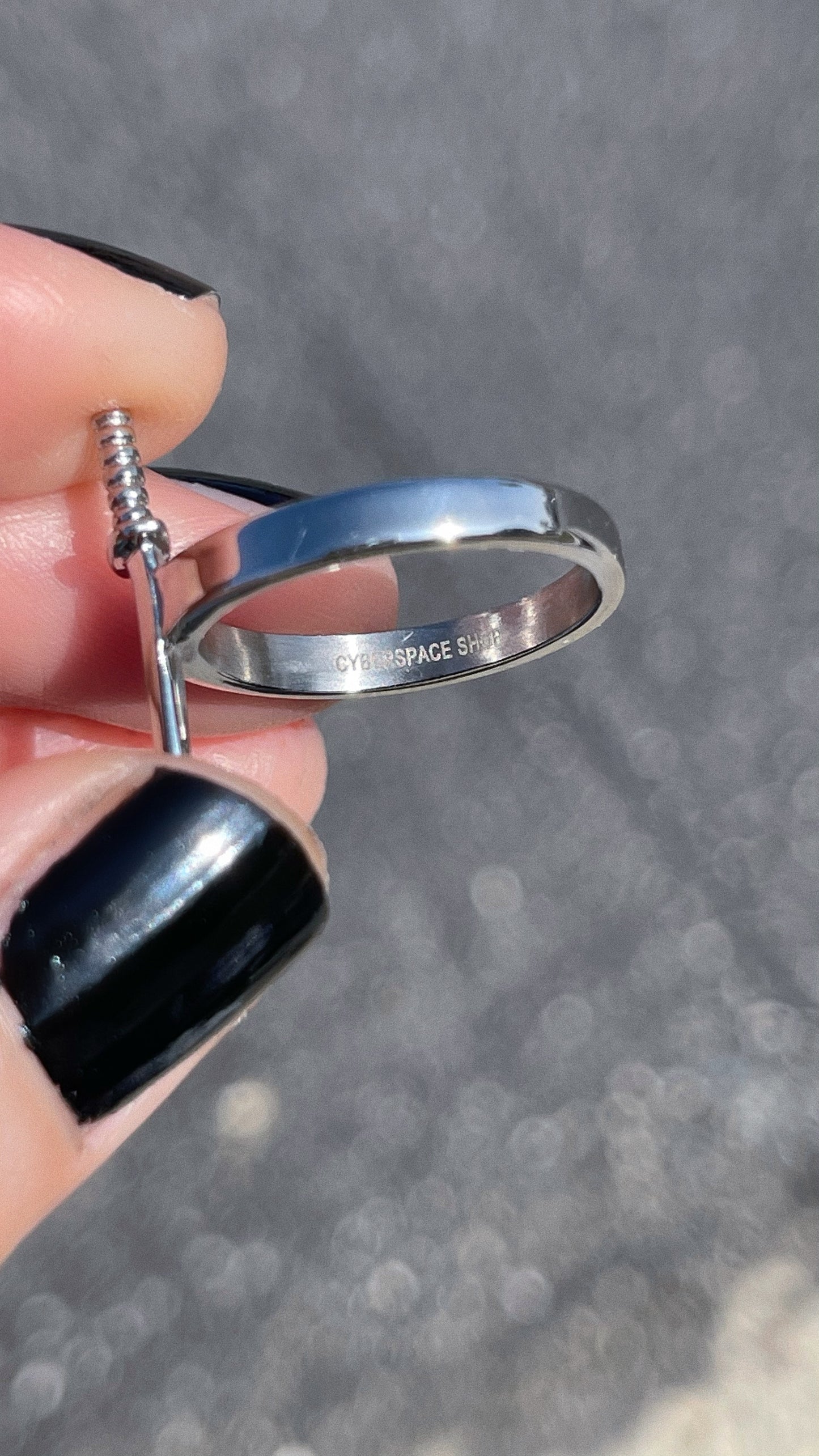 DAGGER RING