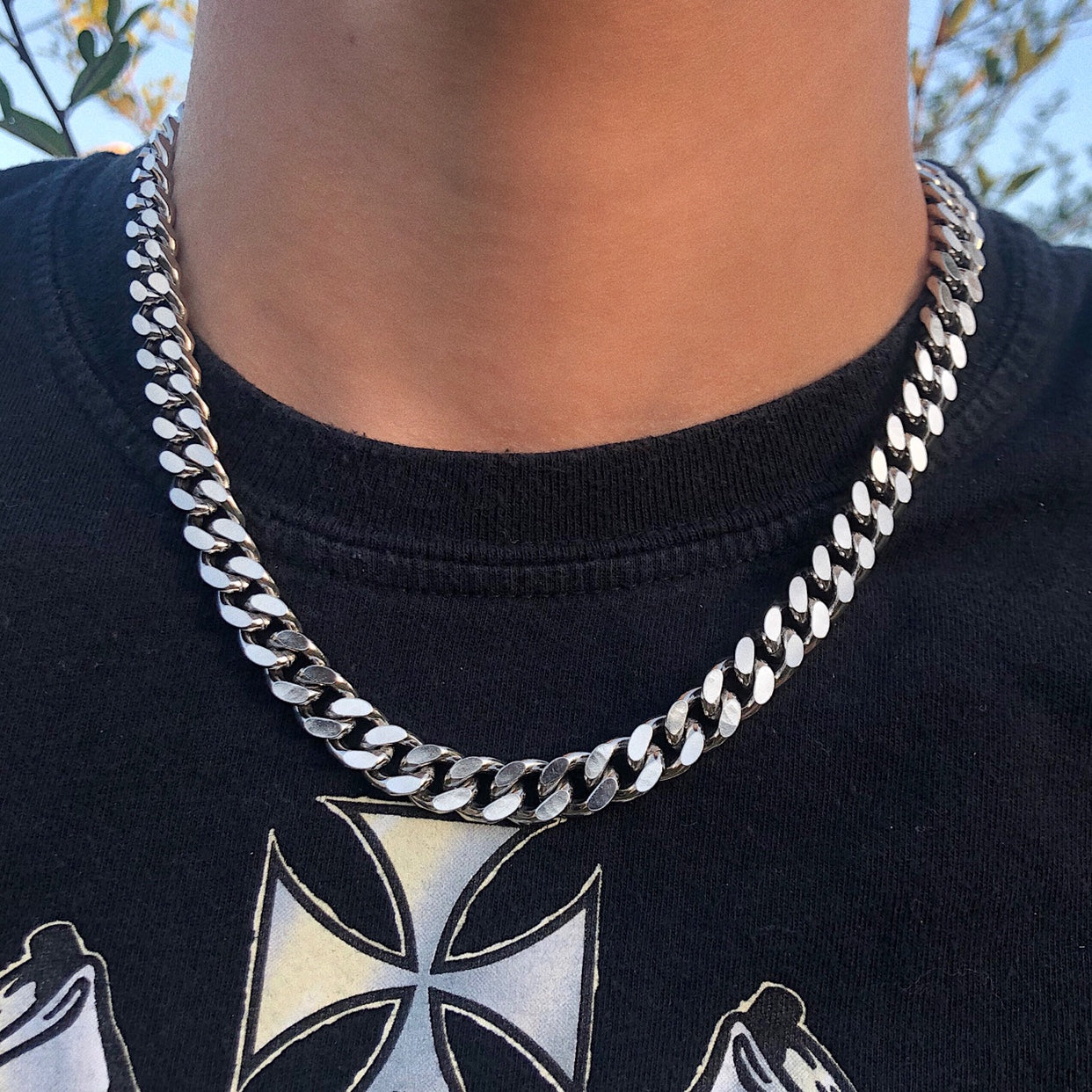 CUBAN CHAIN NECKLACE