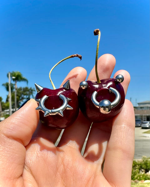 SPIKE HOOP EARRINGS