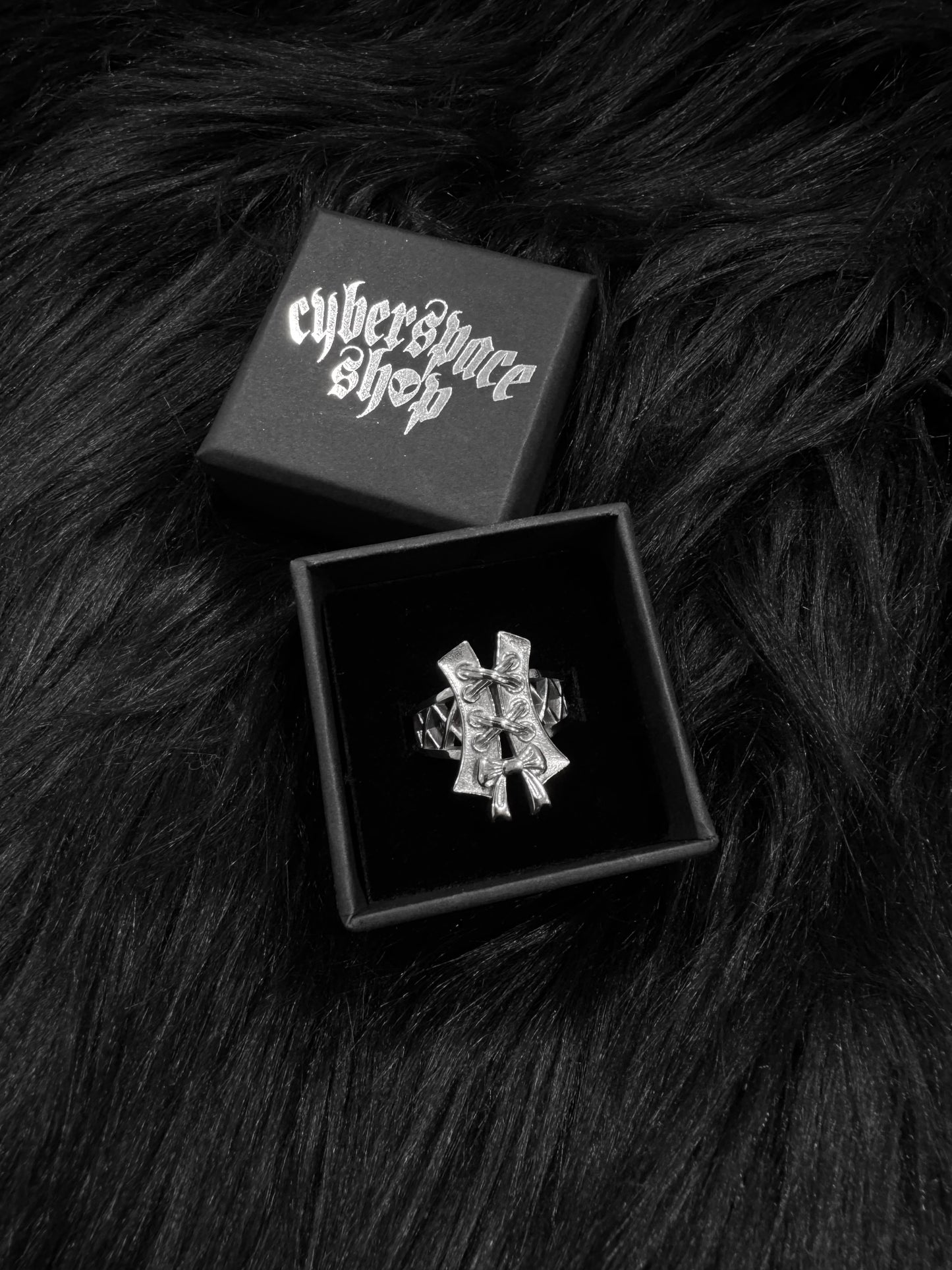 CORSET RING