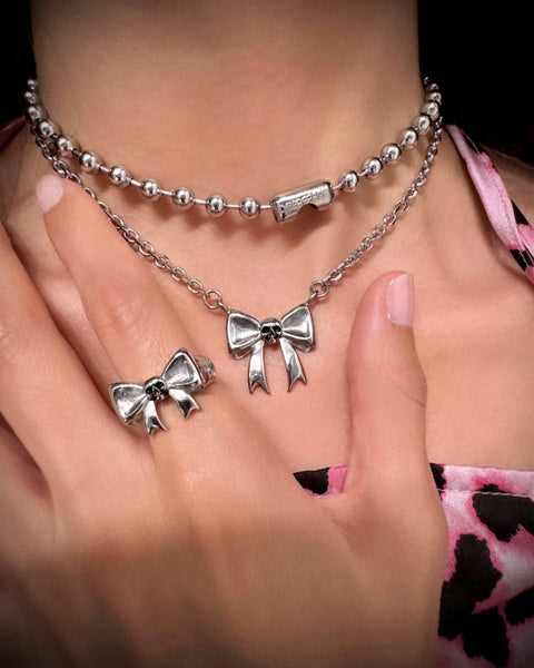 SKULL BOW NECKLACE