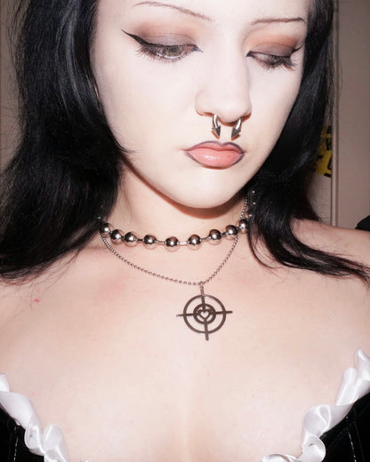 LOVESHOT NECKLACE