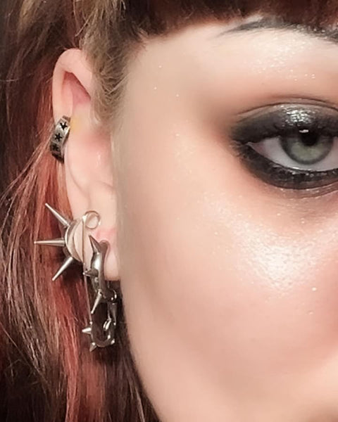 CHUNKY SPIKE EARRINGS