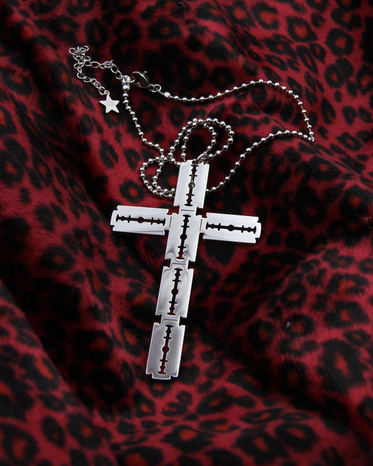 RAZOR CROSS