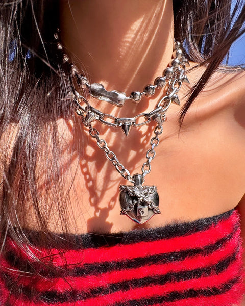 CHAINED UP HEART NECKLACE