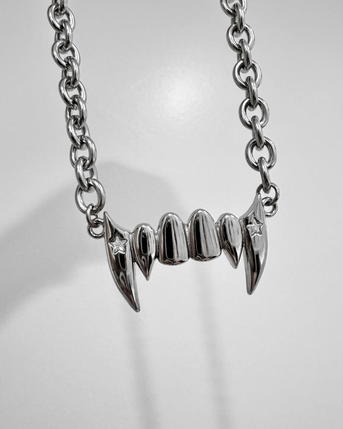 VAMP FANG NECKLACE