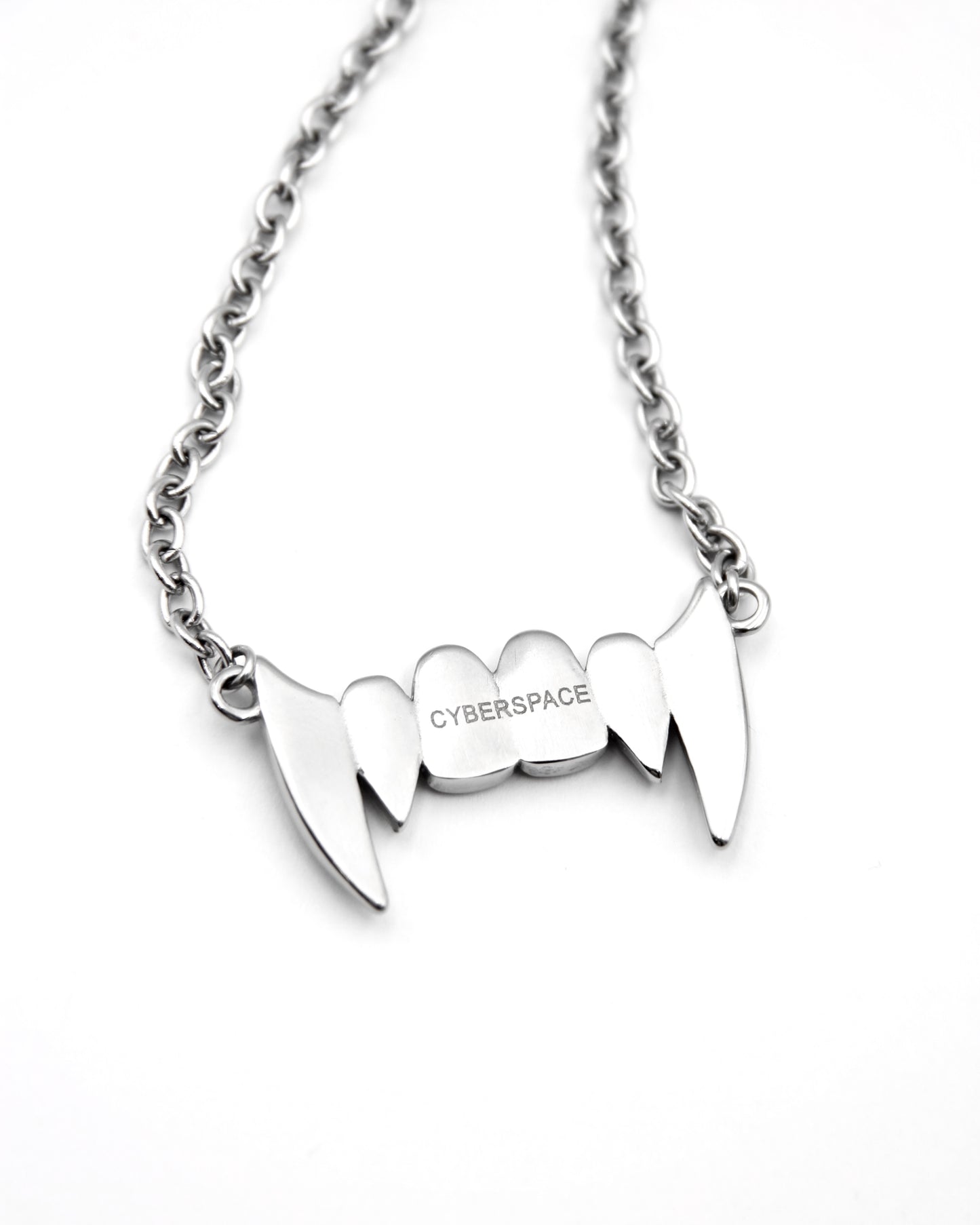 VAMP FANG NECKLACE