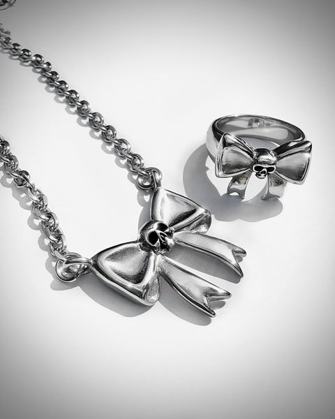 SKULL BOW NECKLACE