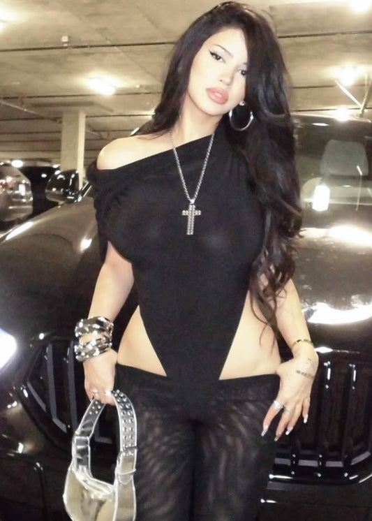 LRG STUD CROSS NECKLACE