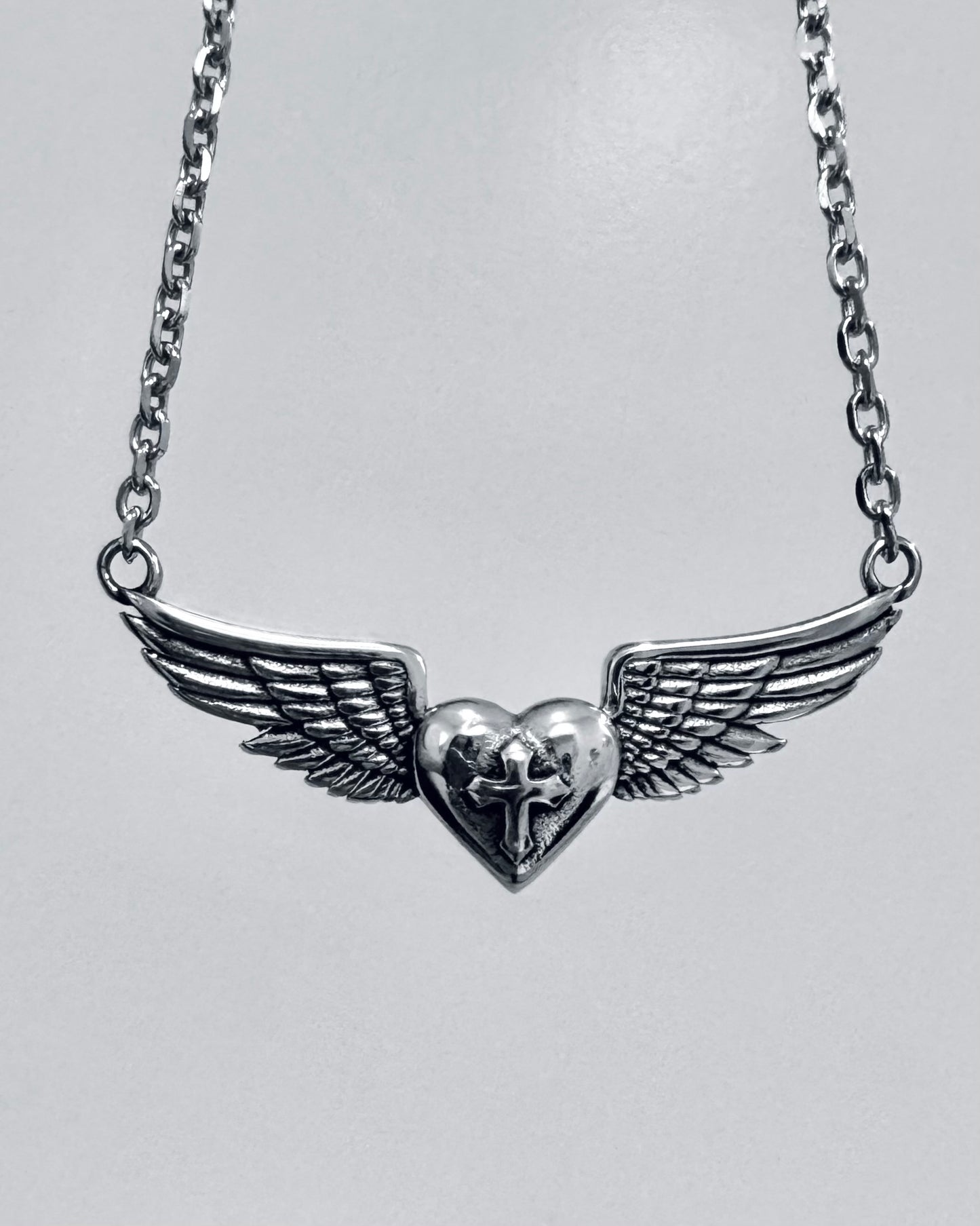 HEAVENLY HEART NECKLACE