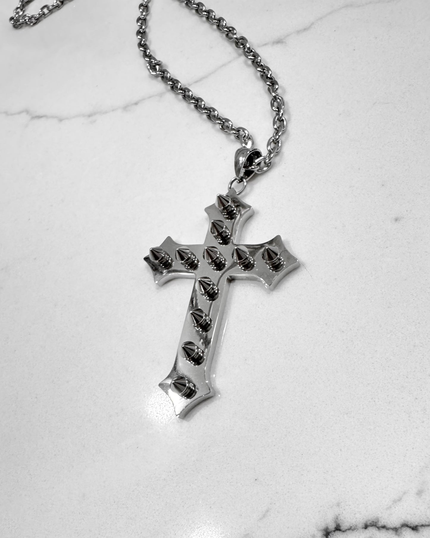 OUTLAW CROSS NECKLACE