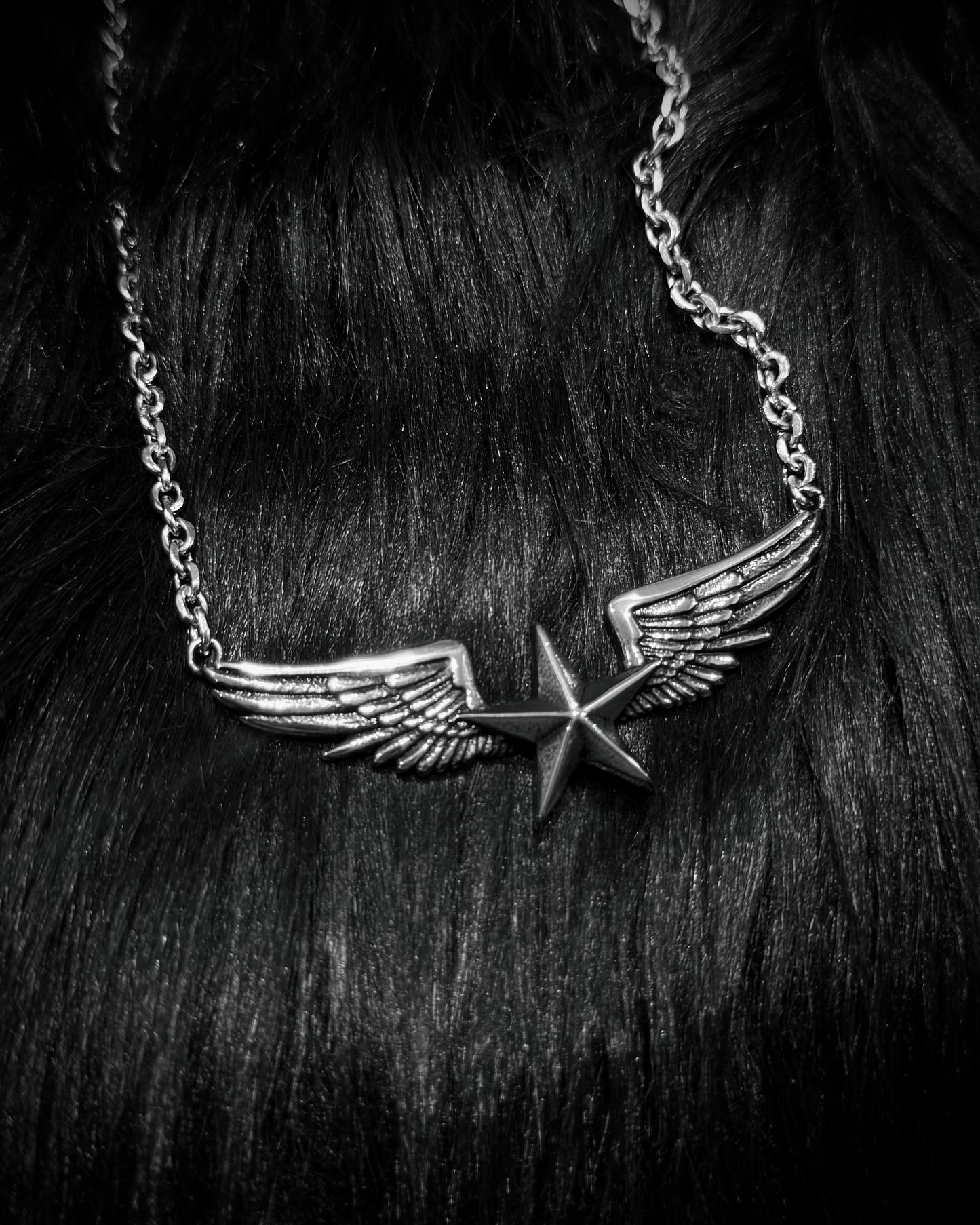 HEAVENLY STAR NECKLACE