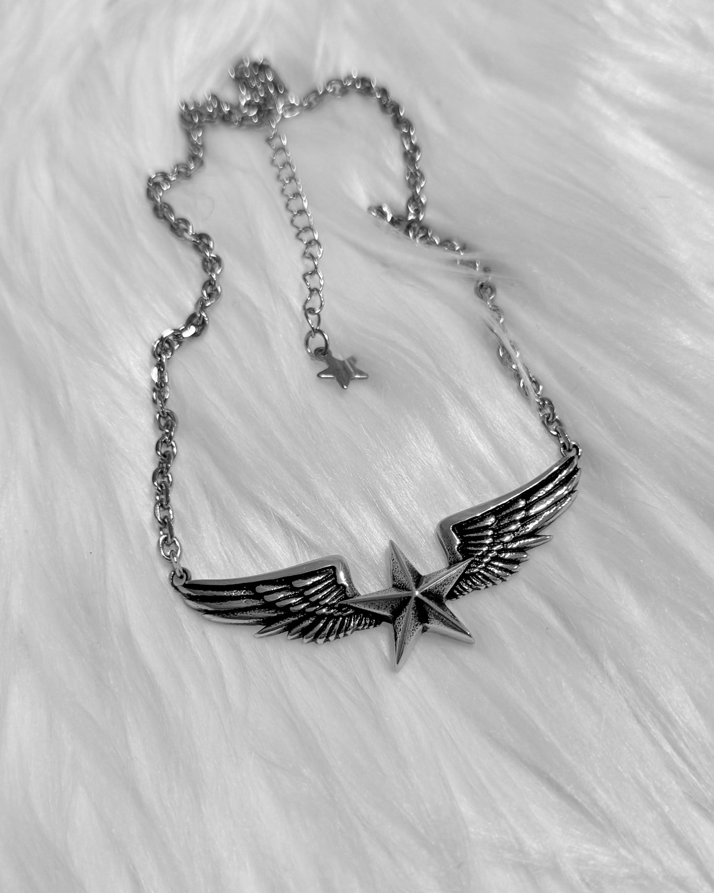 HEAVENLY STAR NECKLACE