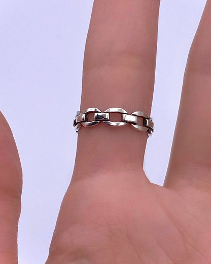 LINKED UP RING