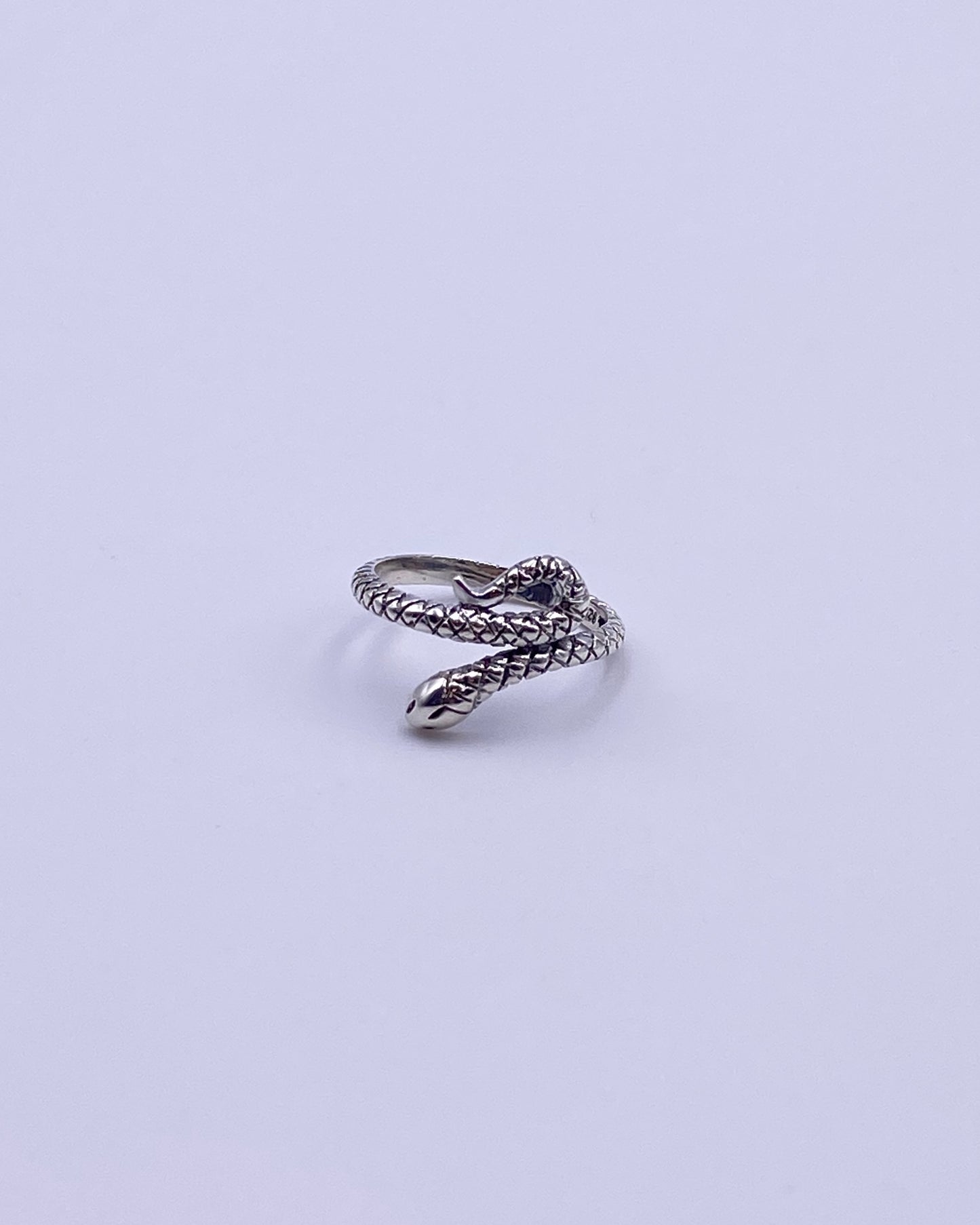 SLITHER RING