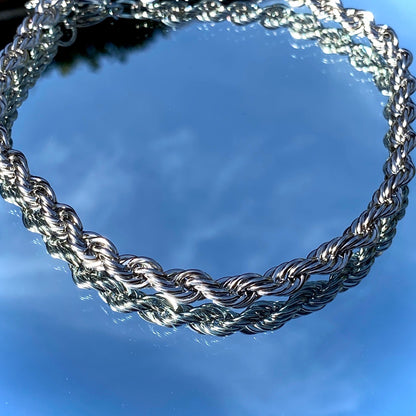 MINIMALIST SPIRAL CHOKER NECKLACE