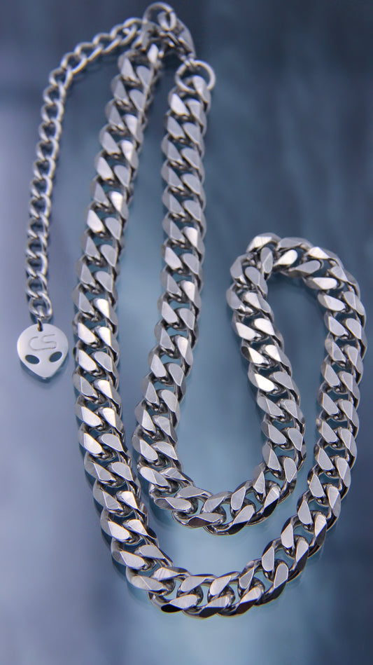 FLAT CUBAN CHAIN NECKLACE