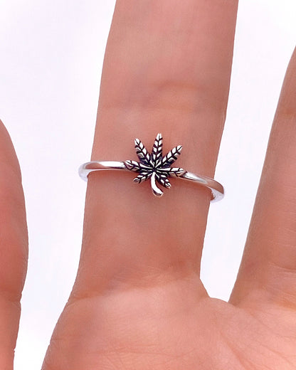 MINI POT LEAF RING