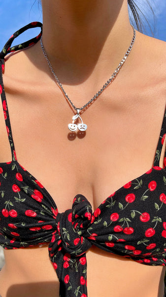 EMOTIONAL CHERRY NECKLACE