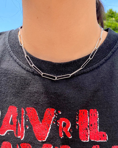LARGE PAPER CLIP CHAIN NECKLACE