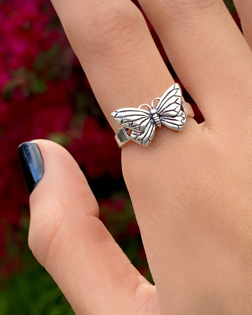 BUTTERFLY RING