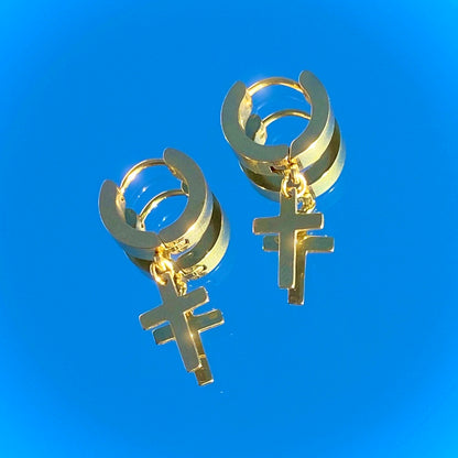 ESSENTIAL GOLD CROSS EARRINGS