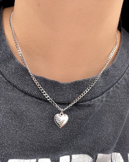 FRAGILE HEART NECKLACE