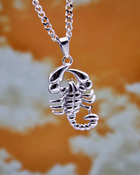 DEADLY SCORPION NECKLACE
