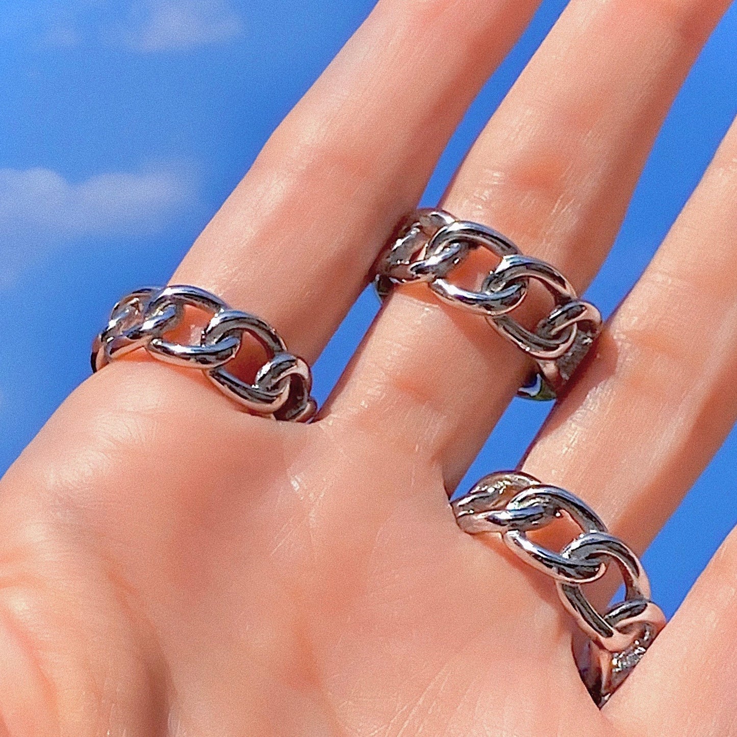 CHAINED UP RING
