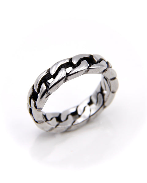 LINKED UP CHAIN RING