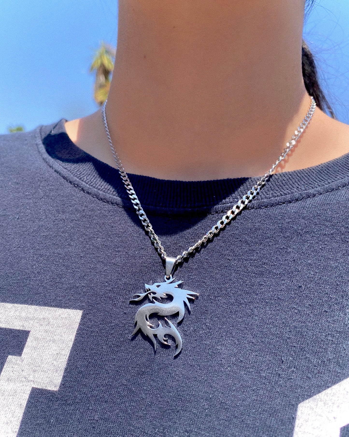 Y2K DRAGON NECKLACE