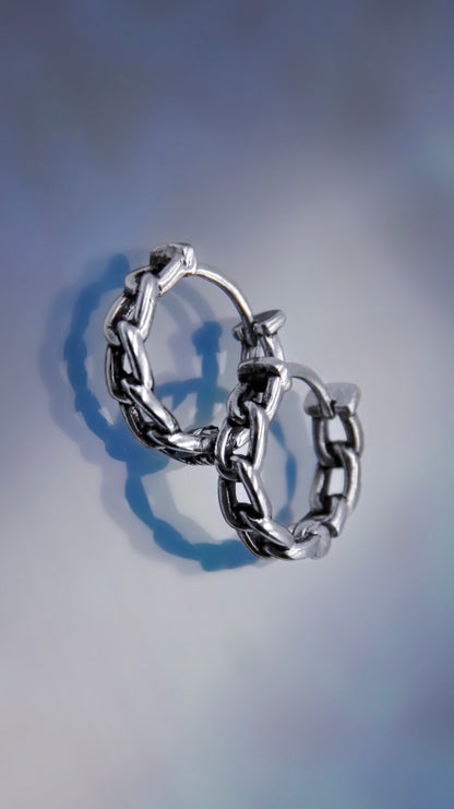 CHAIN HOOP EARRINGS