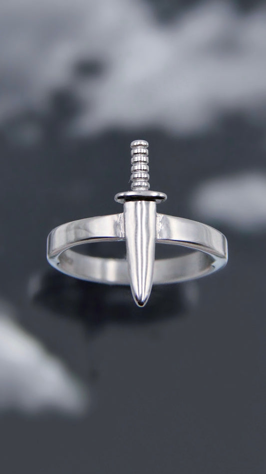 DAGGER RING