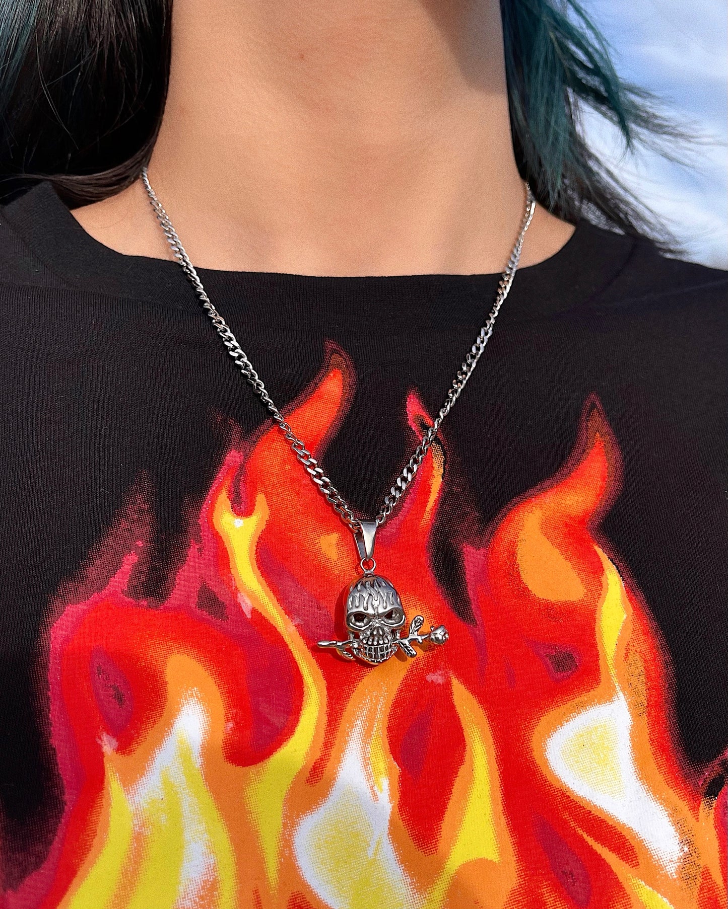 SKULL ROSE NECKLACE