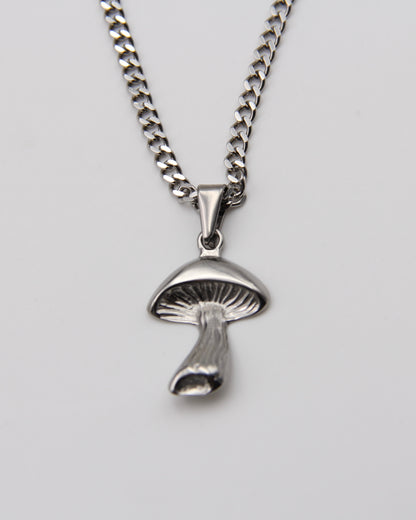 MAGIC MUSHROOM NECKLACE