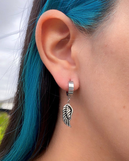 LIFT YOUR WINGS HOOPS