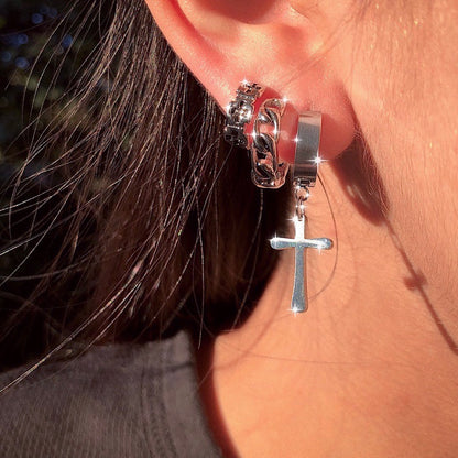 CROSS HOOPS