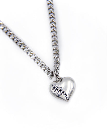 FRAGILE HEART NECKLACE