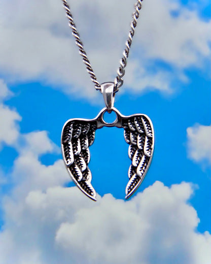 SINNER WINGS NECKLACE
